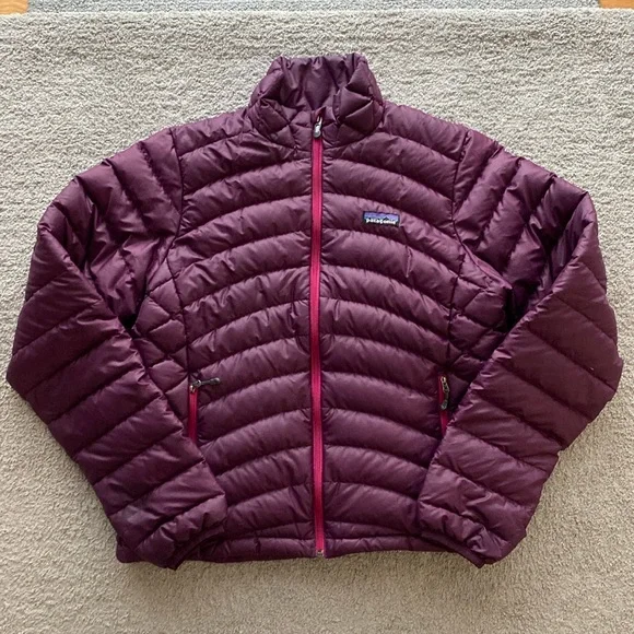 Patagonia Down Sweater Women’s Purple Pink Magenta Puffy Jacket Puffer Coat - M